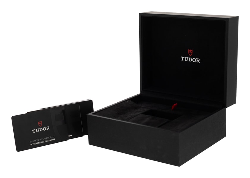 Tudor Royal M28400-0002